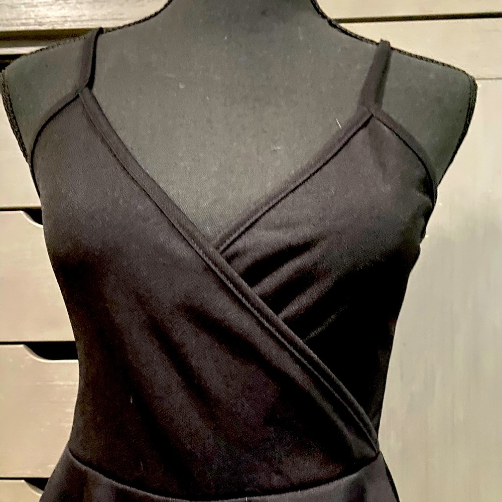 PRETTYLITTLETHING ROMPER - Picture 2 of 10